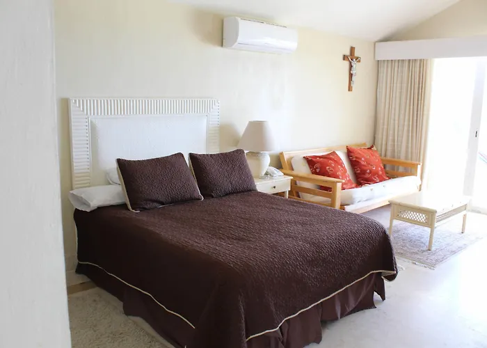 Puerta Del Mar Cozumel Bed & Breakfast 4*